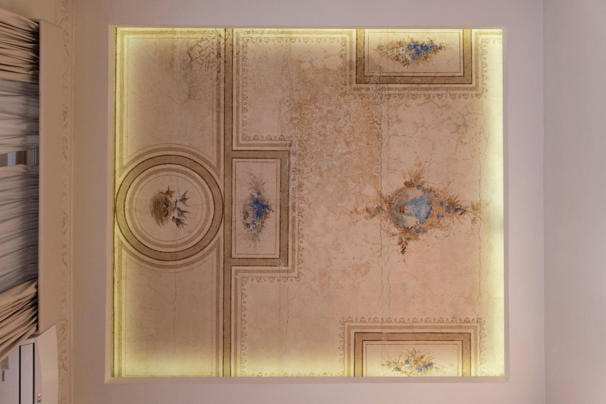 Certosa Suite Napoli Bagian luar foto