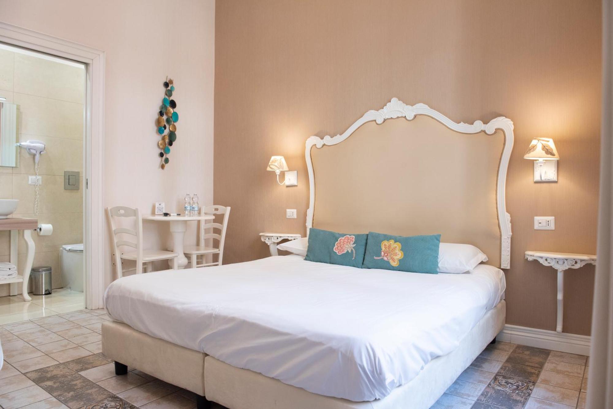 Certosa Suite Napoli Bagian luar foto