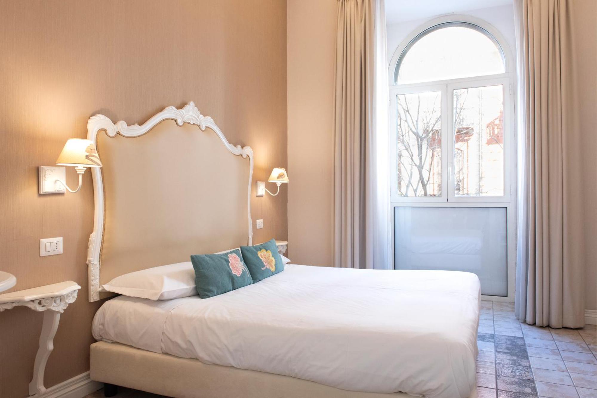 Certosa Suite Napoli Bagian luar foto