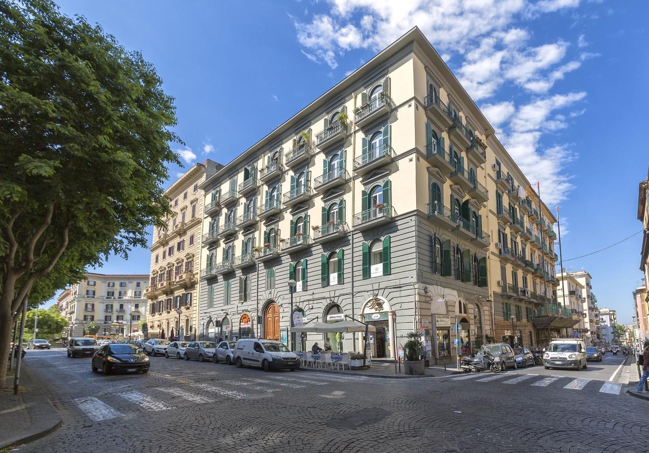 Certosa Suite Napoli Bagian luar foto